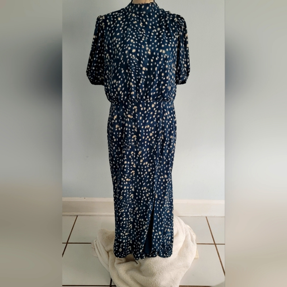 Ann Taylor midi length column dress